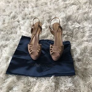 *NEW* Sergio Rossi Nude Heel Size 39